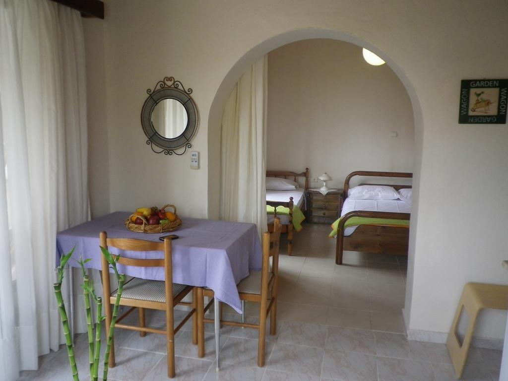 Spiridoula Apartments Ájosz Sztéfanosz Kültér fotó